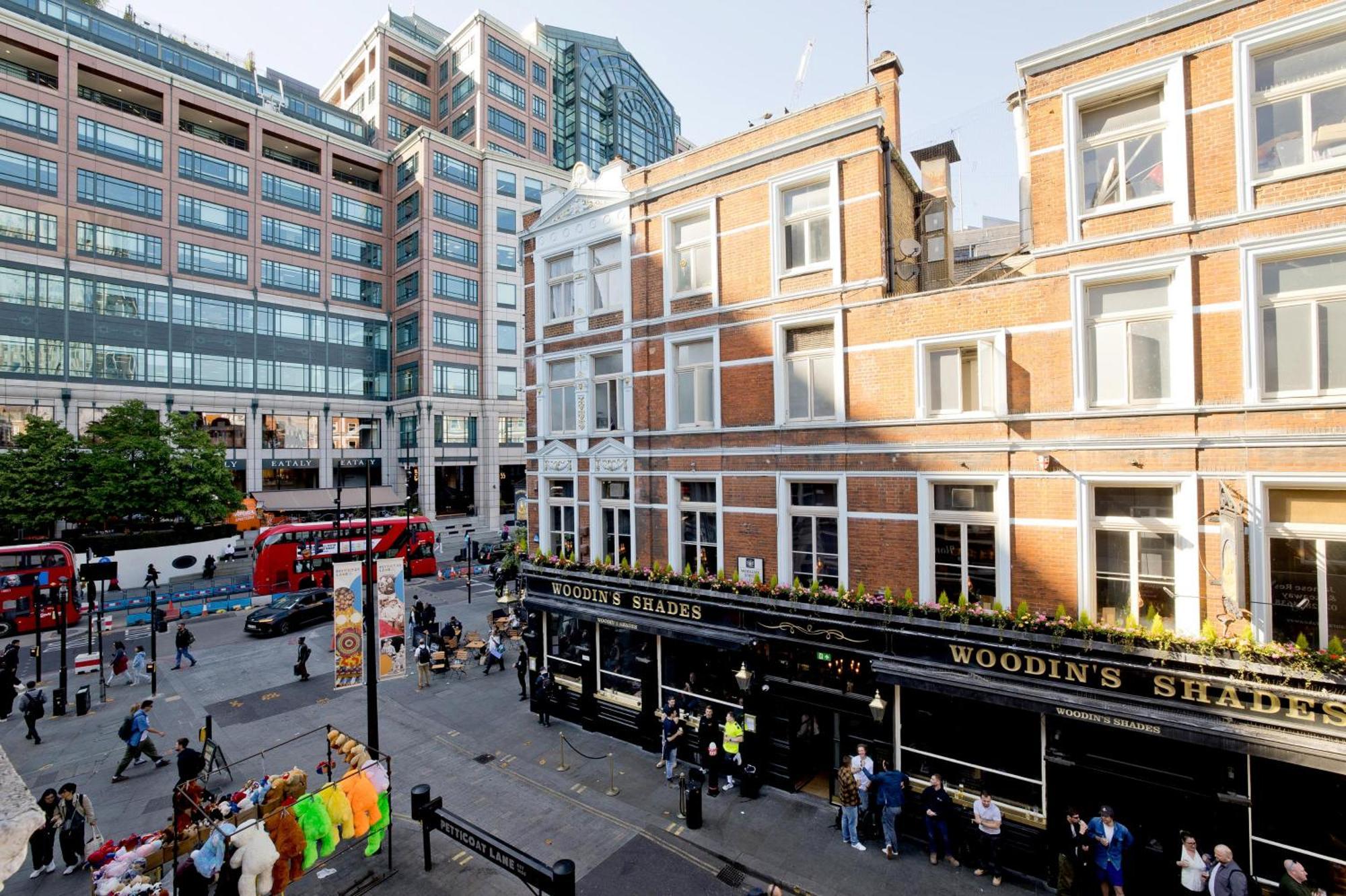 Imperial Middlesex Street Apartments Londen Buitenkant foto
